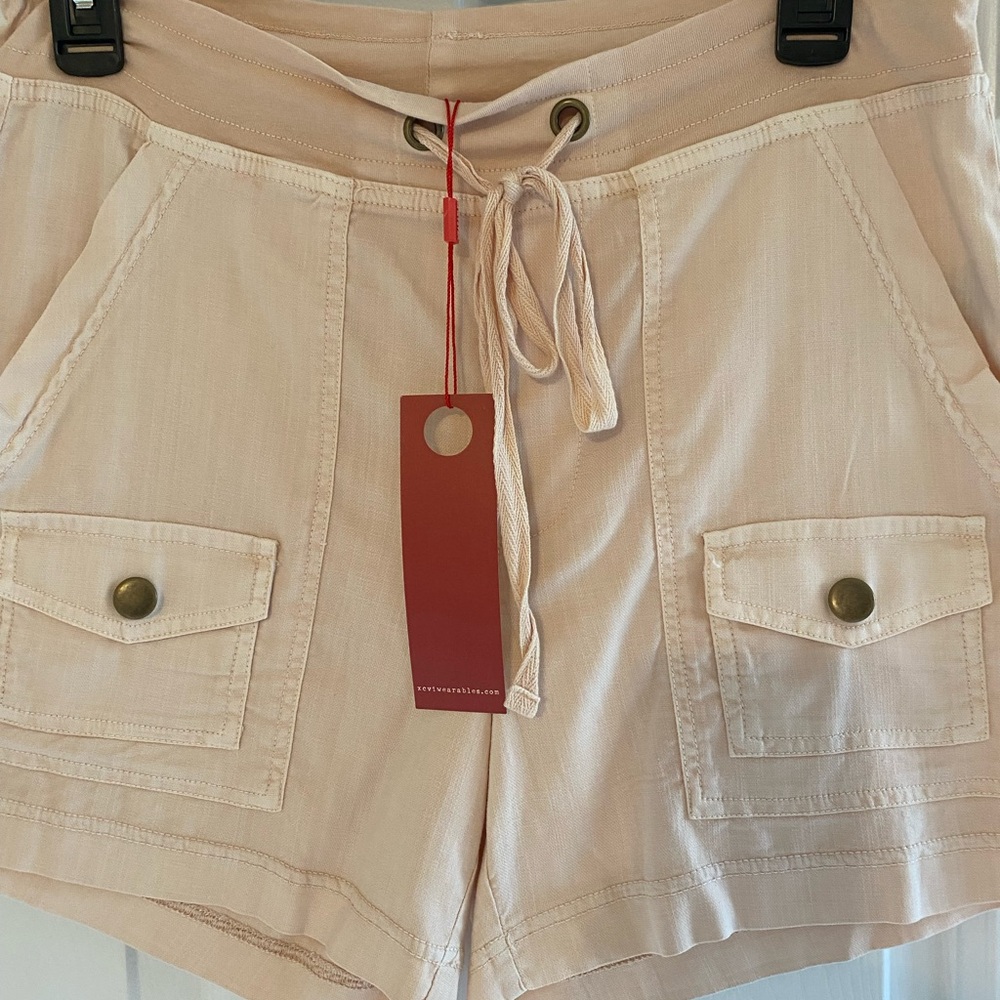 Women's  light pink shorts size xs